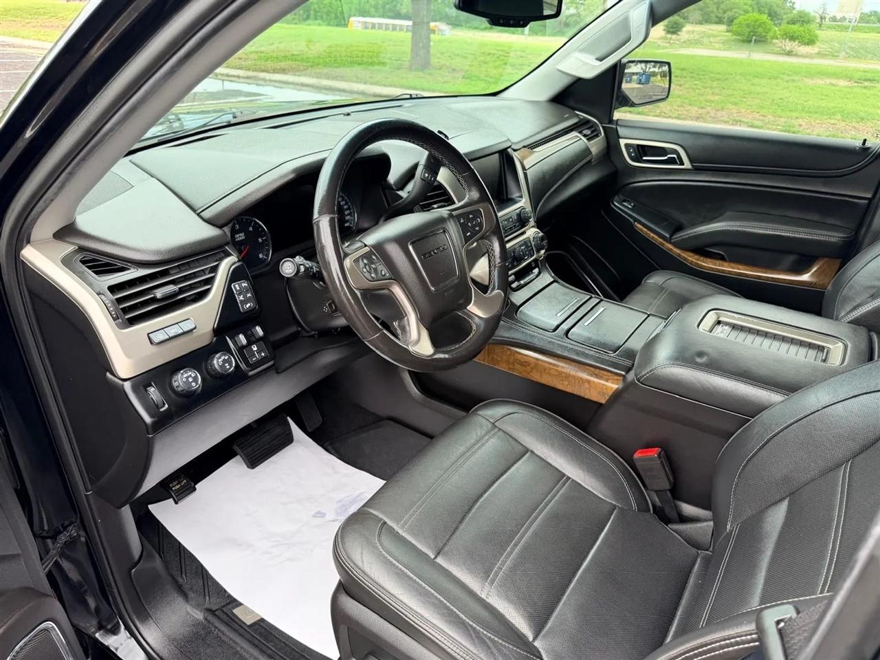 GMC Yukon XL  2018