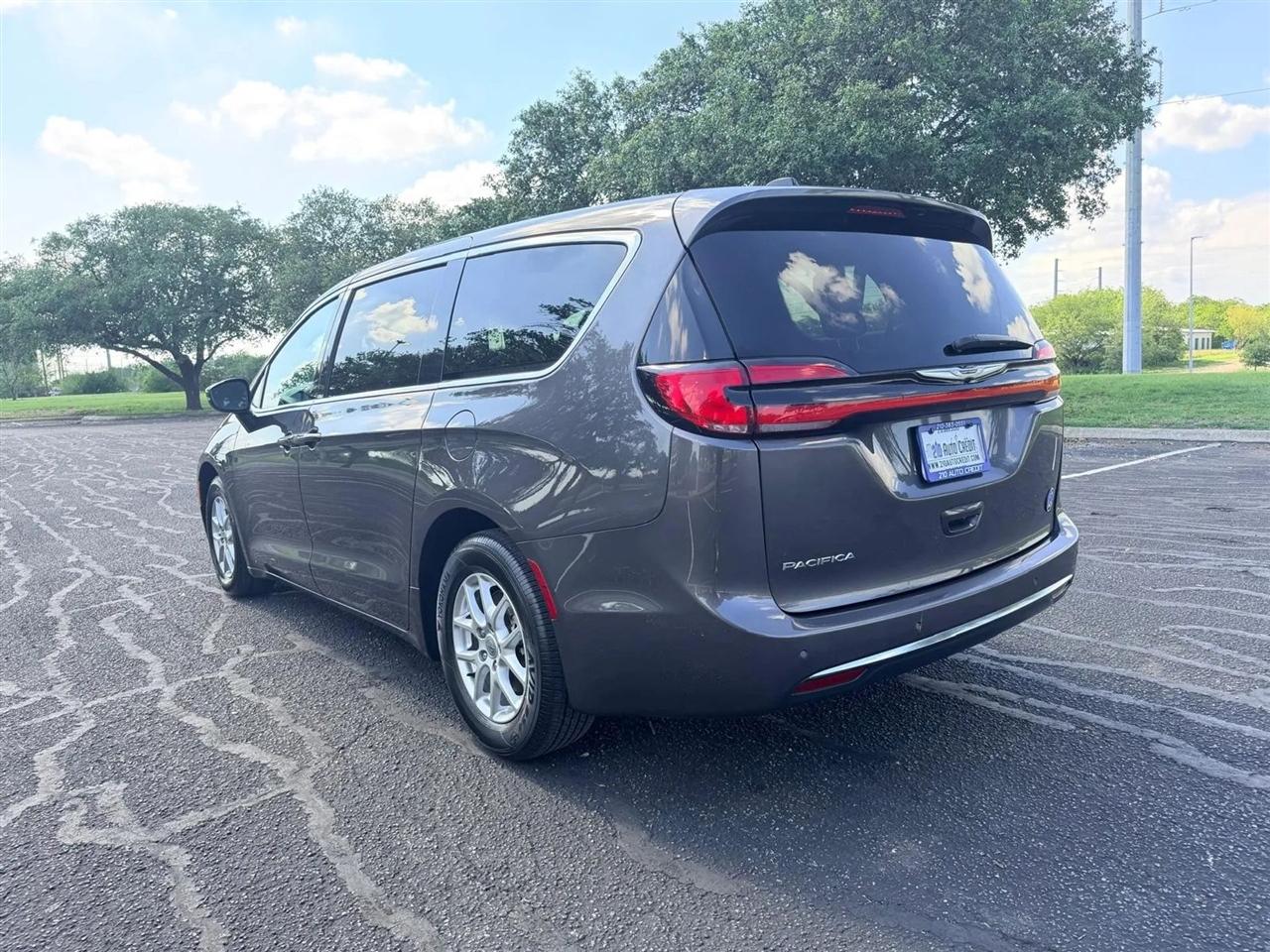 Chrysler Pacifica  2023