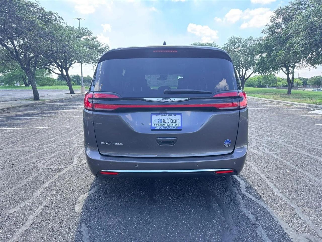 Chrysler Pacifica  2023