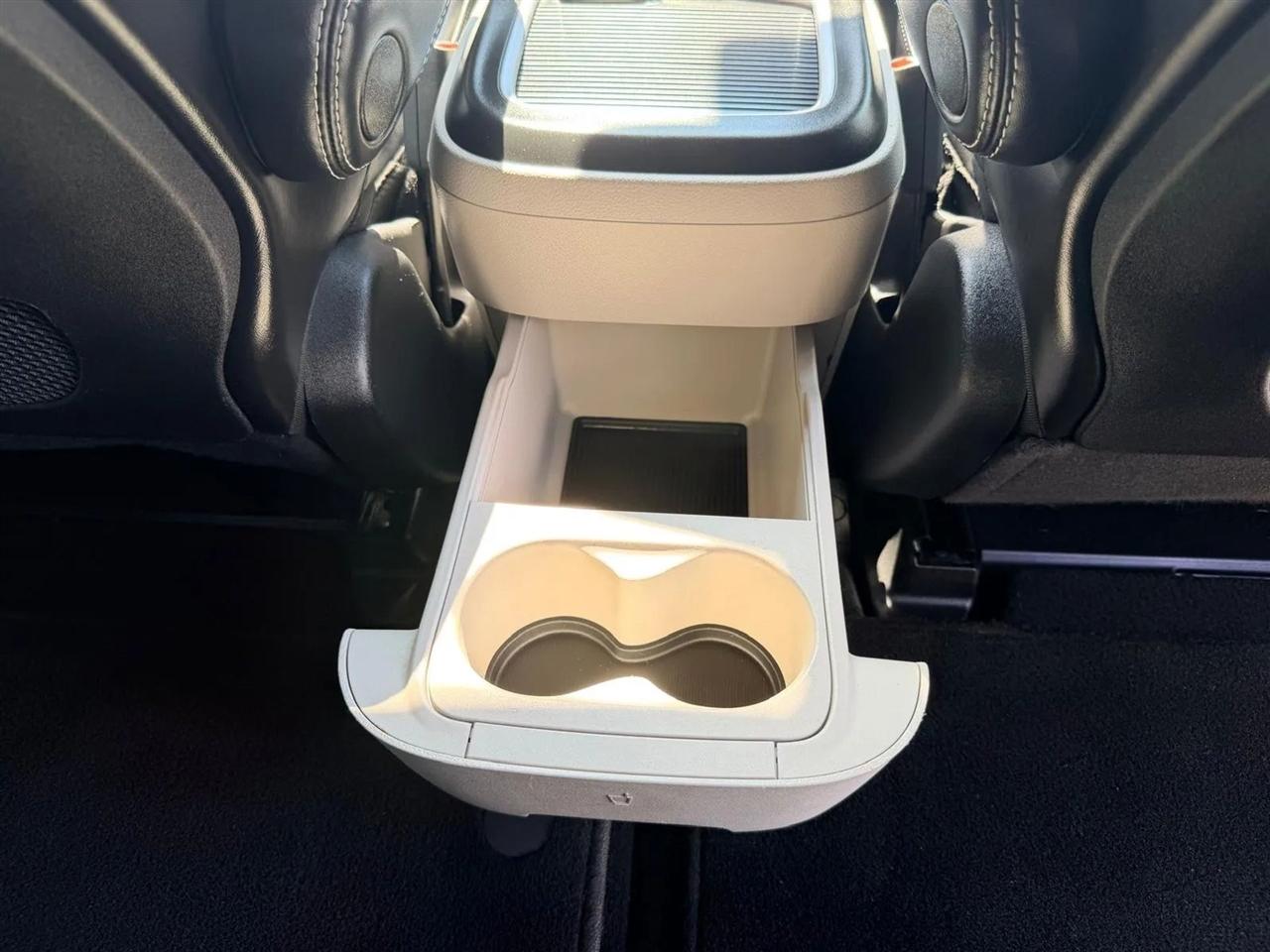 Chrysler Pacifica  2023