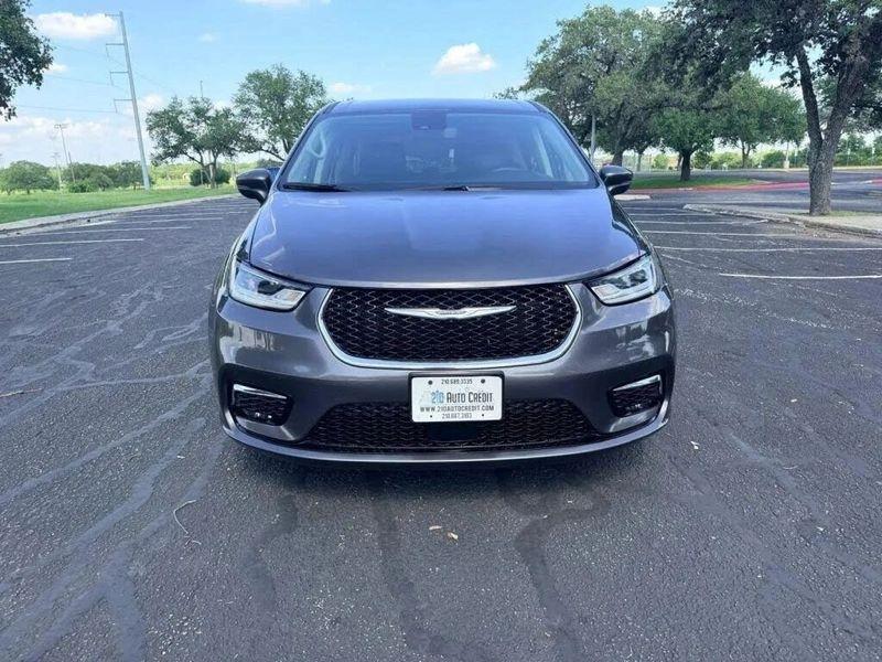 Chrysler Pacifica  2023