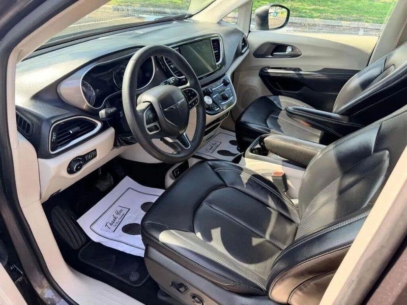 Chrysler Pacifica  2023
