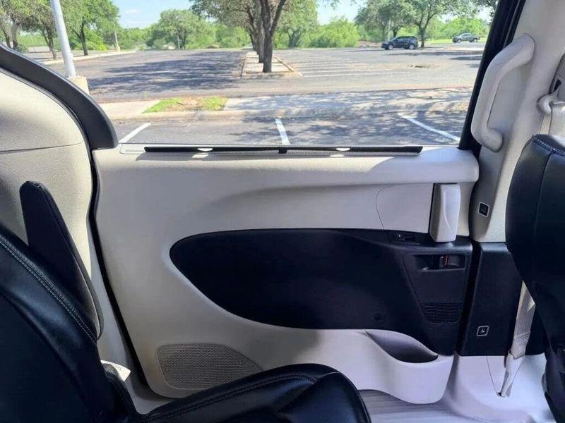 Chrysler Pacifica  2023