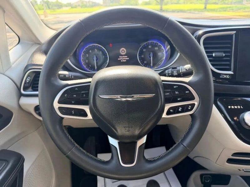 Chrysler Pacifica  2023