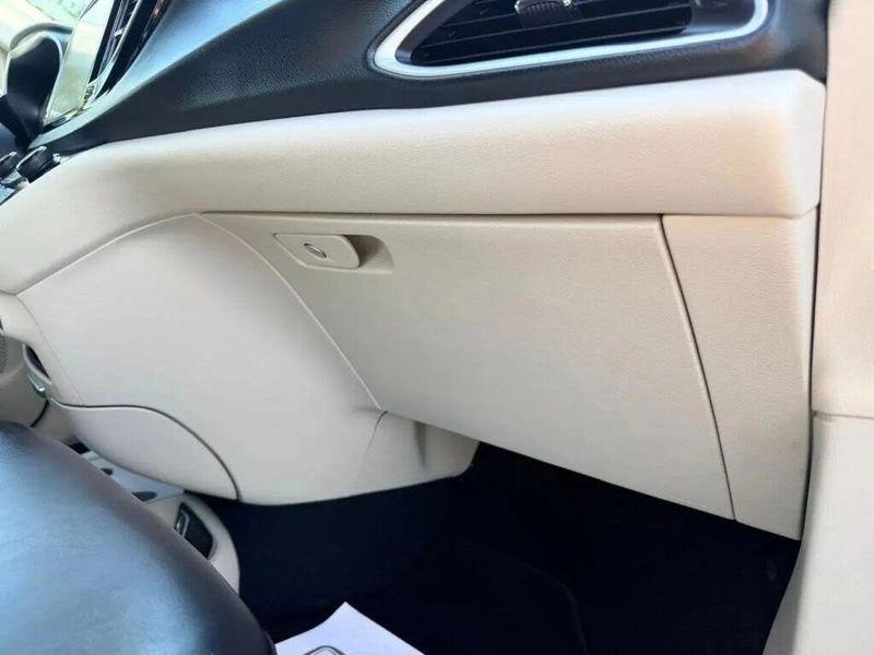 Chrysler Pacifica  2023
