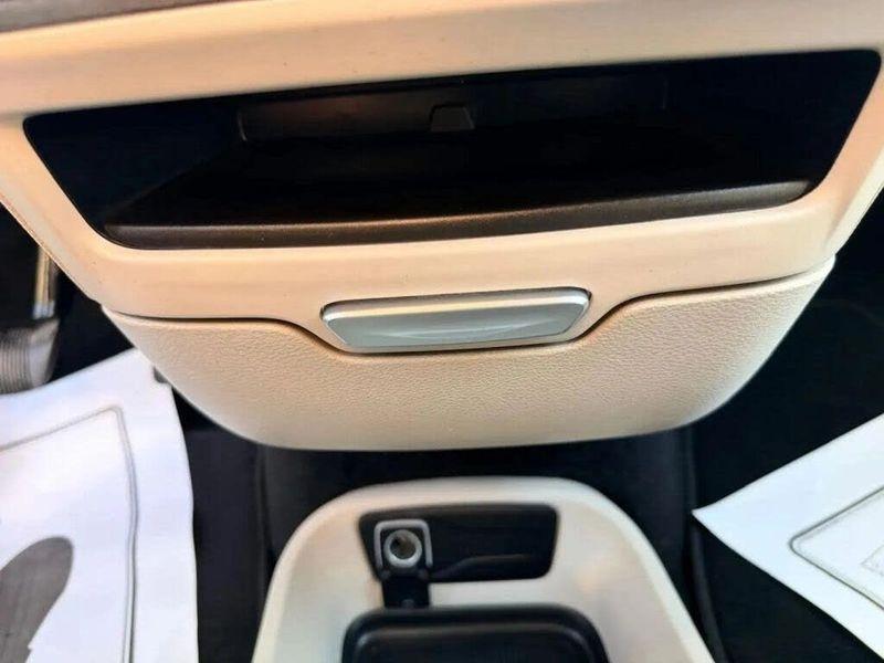 Chrysler Pacifica  2023