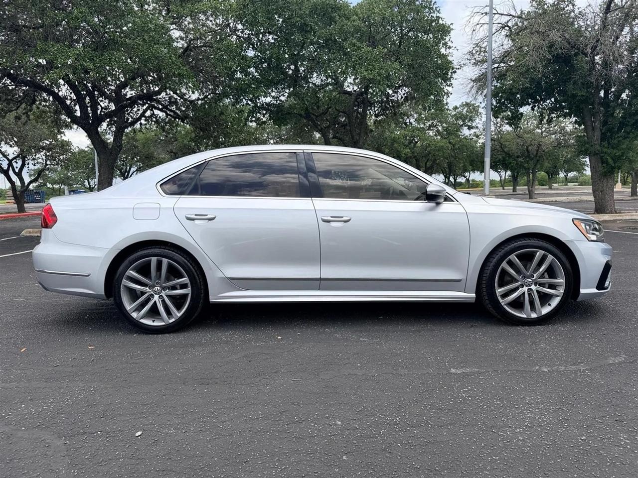 Volkswagen Passat  2017