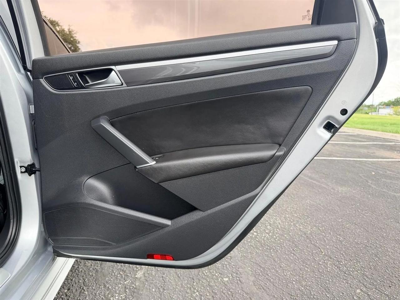 Volkswagen Passat  2017
