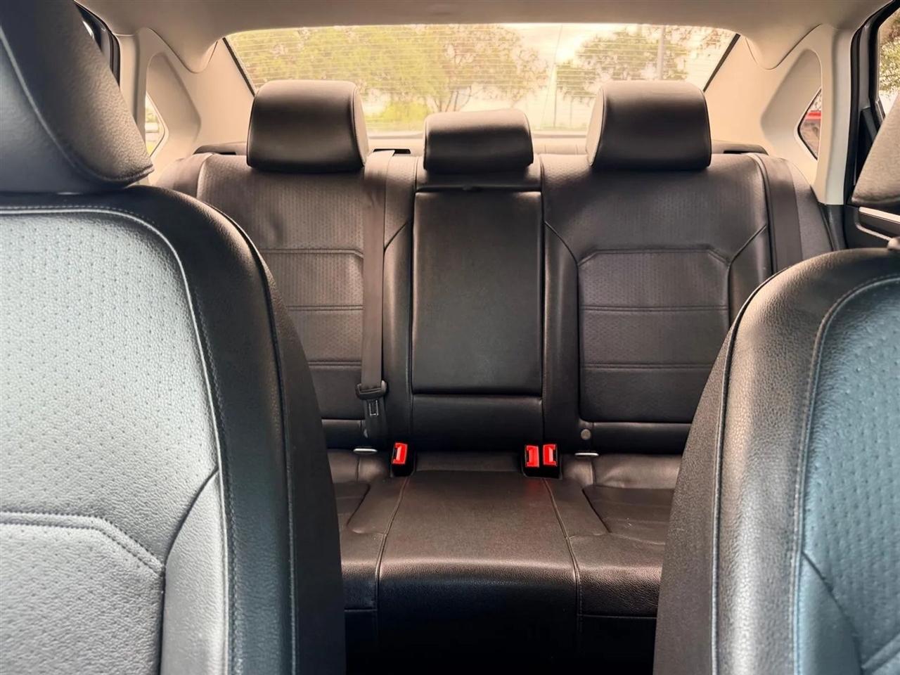 Volkswagen Passat  2017