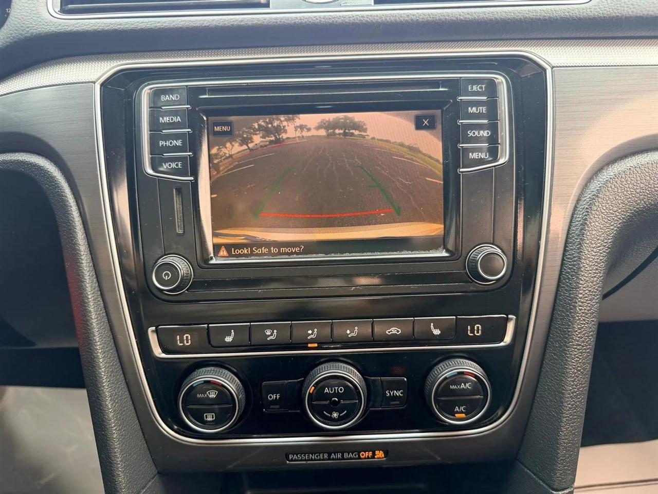 Volkswagen Passat  2017