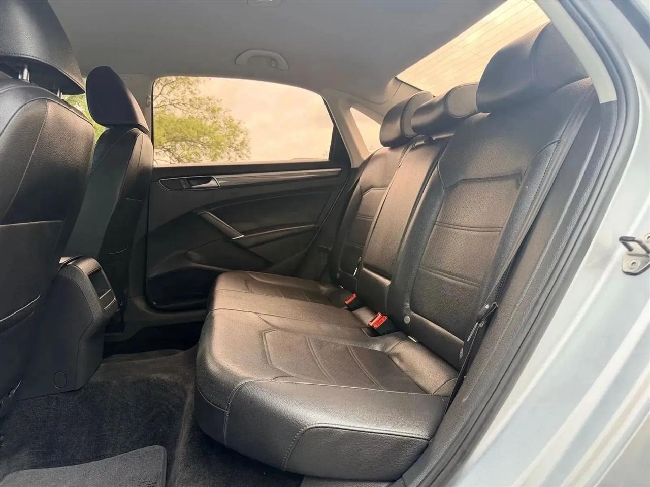 Volkswagen Passat  2017