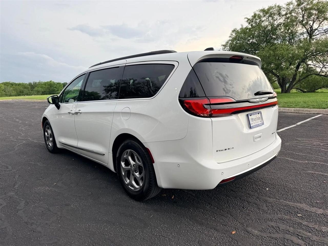 Chrysler Pacifica  2023