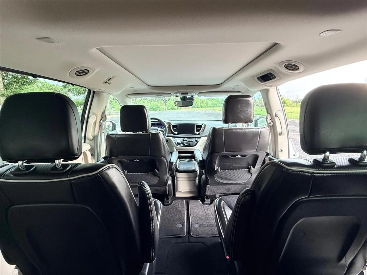 Chrysler Pacifica  2023