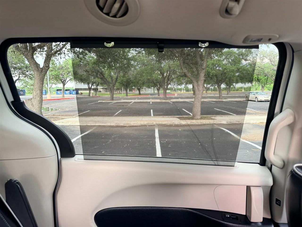Chrysler Pacifica  2023