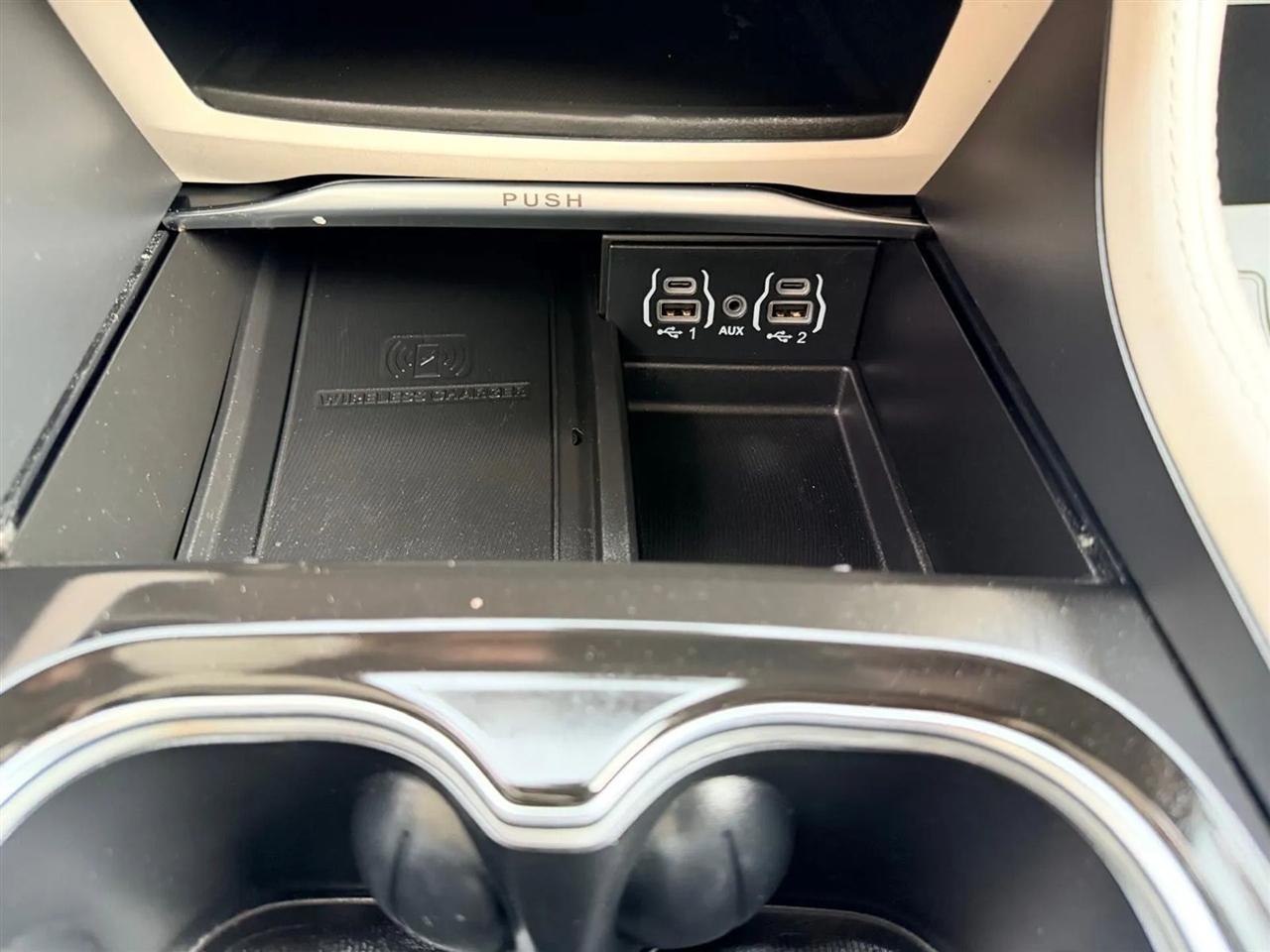 Chrysler Pacifica  2023