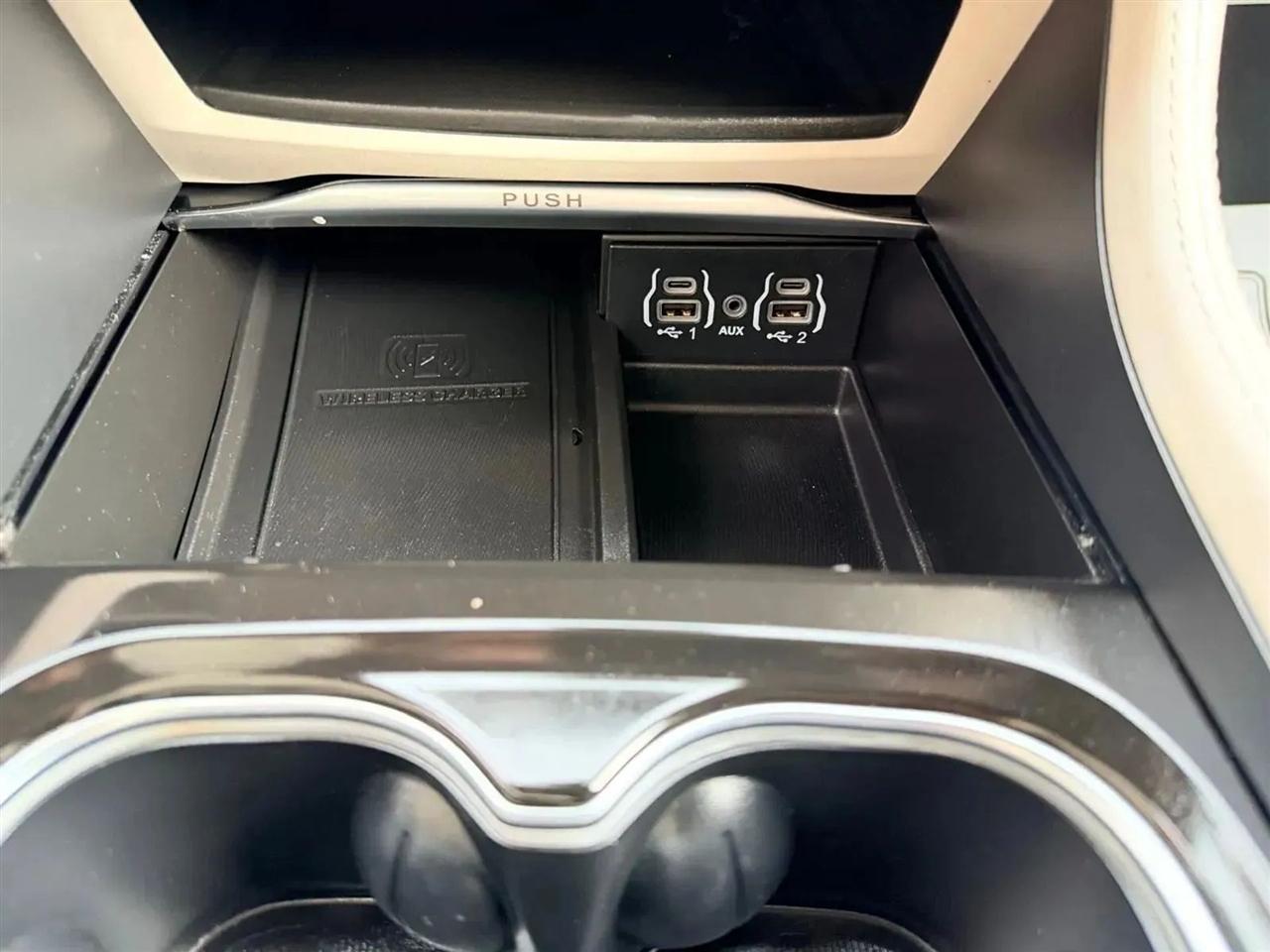 Chrysler Pacifica  2023