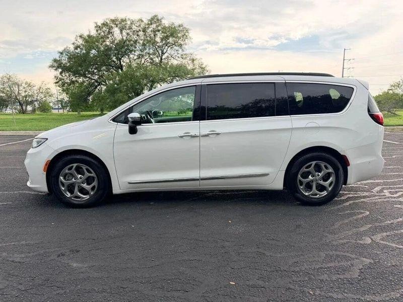 Chrysler Pacifica  2023