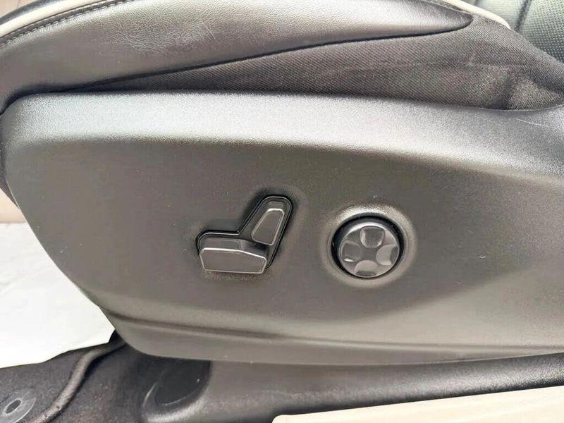 Chrysler Pacifica  2023