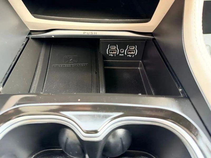Chrysler Pacifica  2023