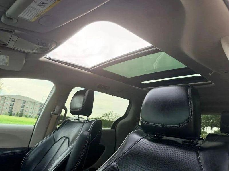 Chrysler Pacifica  2023