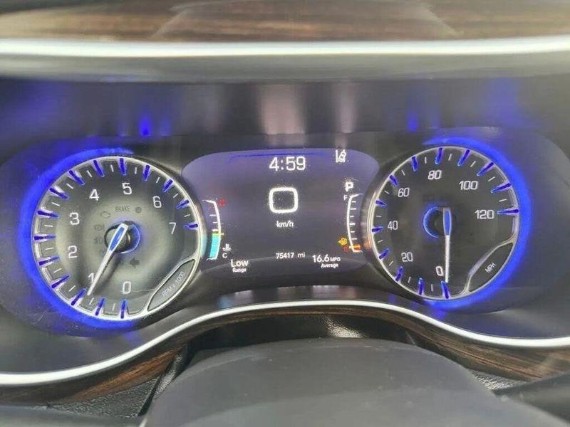 Chrysler Pacifica  2023