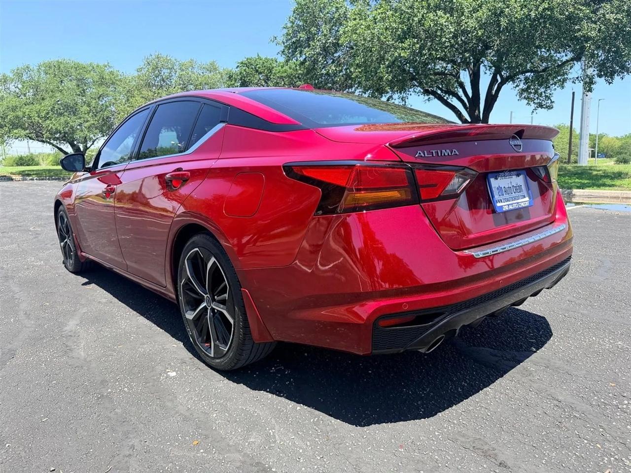 Nissan Altima  2023