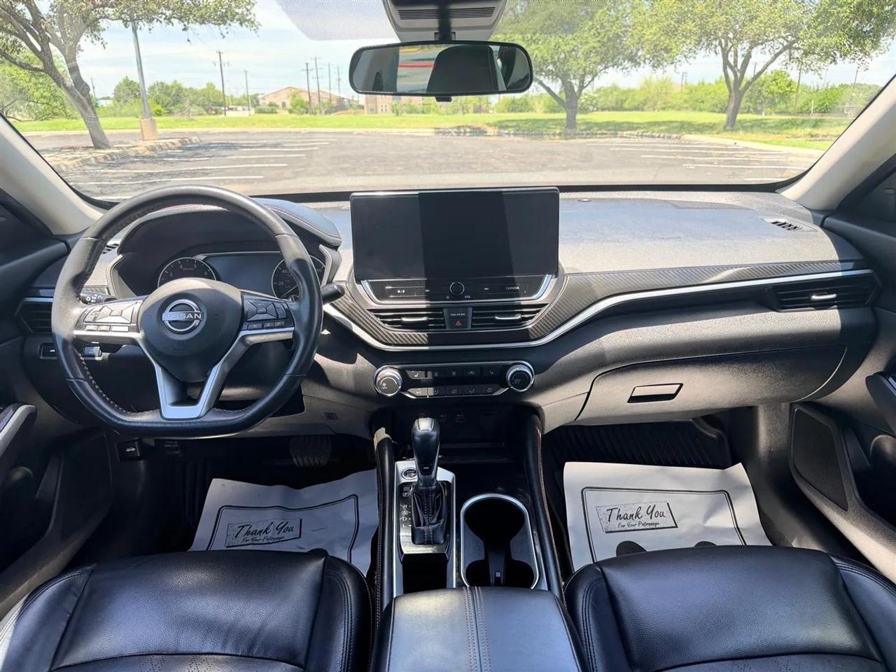 Nissan Altima  2023