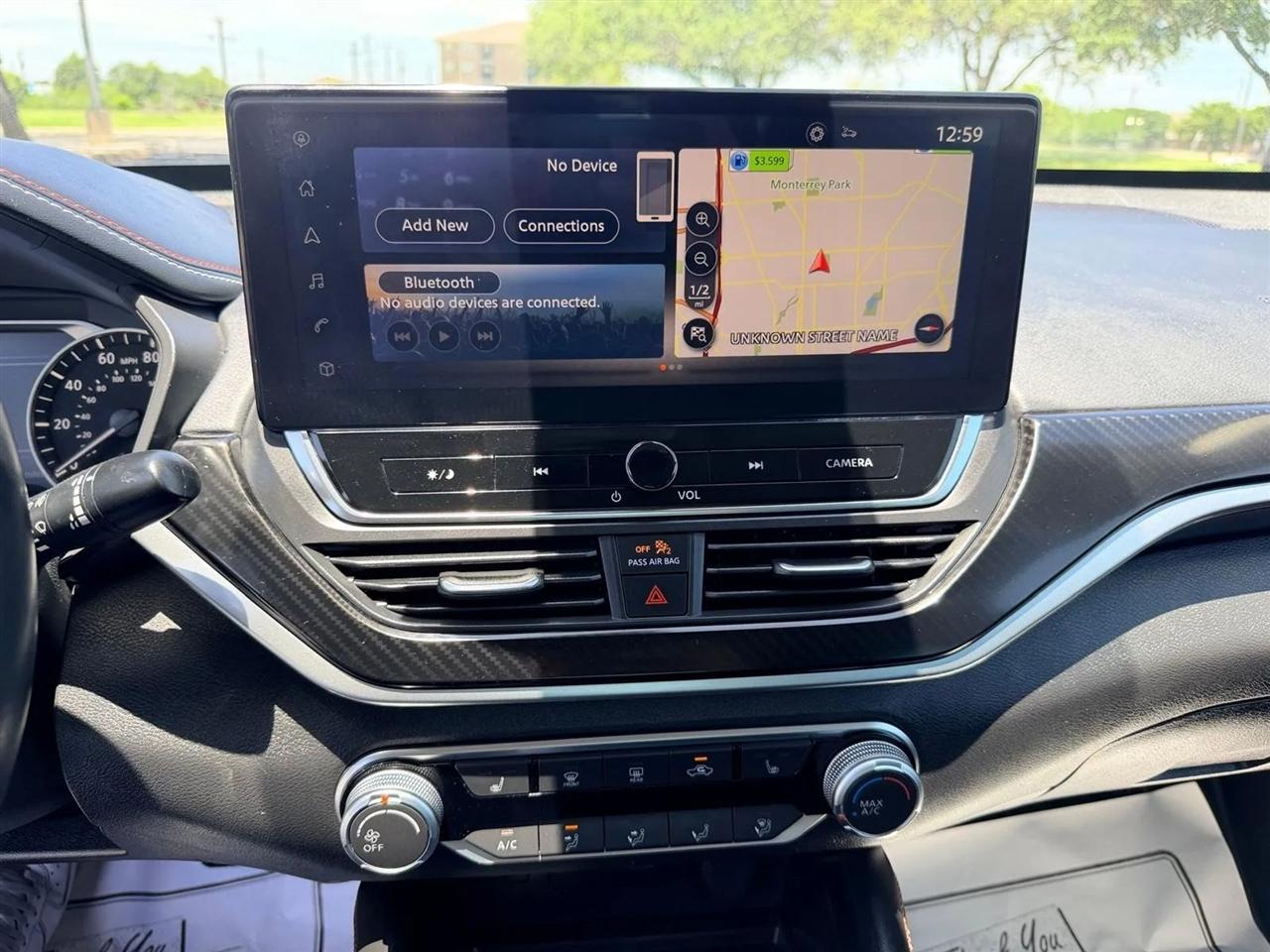 Nissan Altima  2023