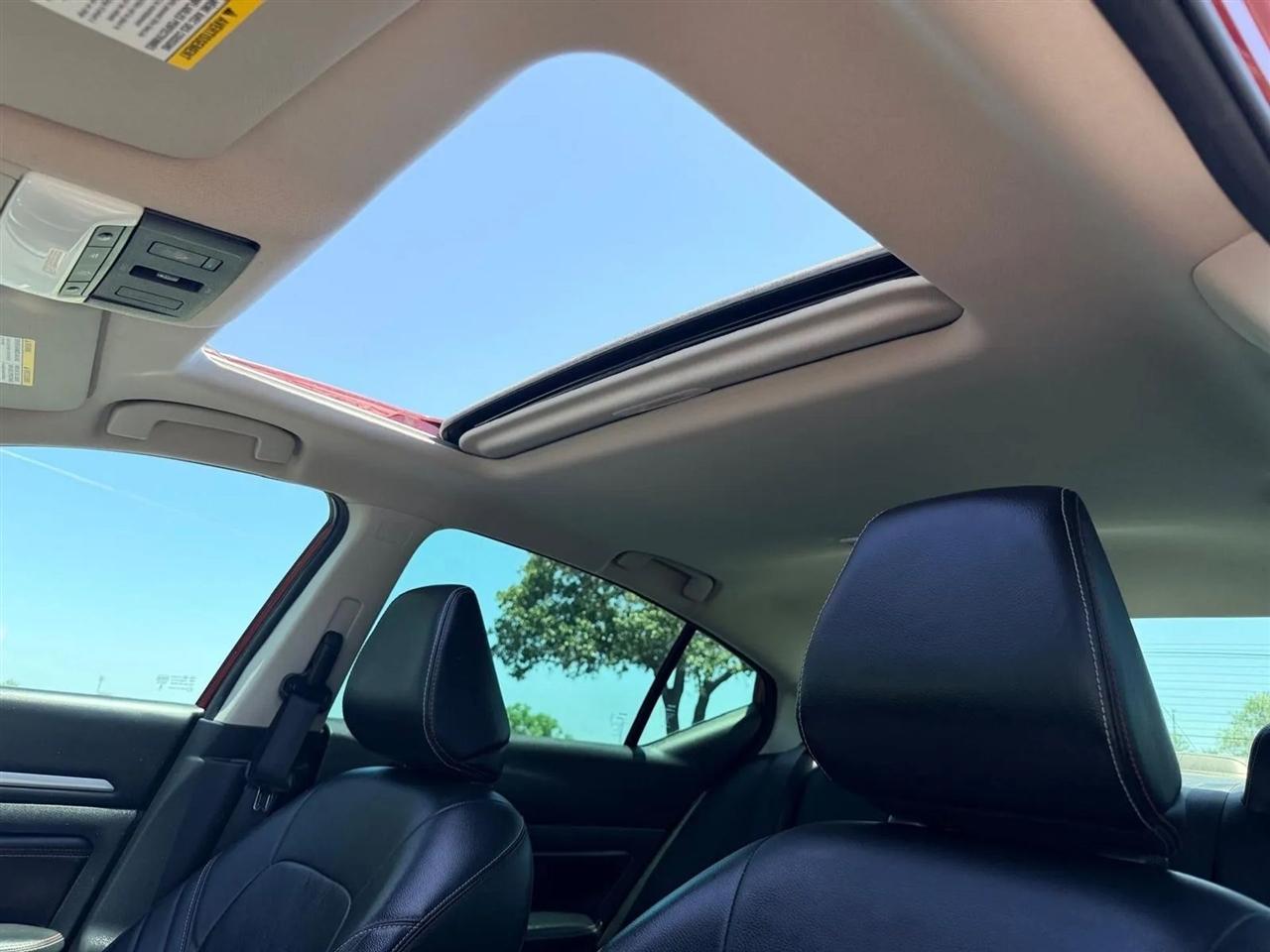 Nissan Altima  2023