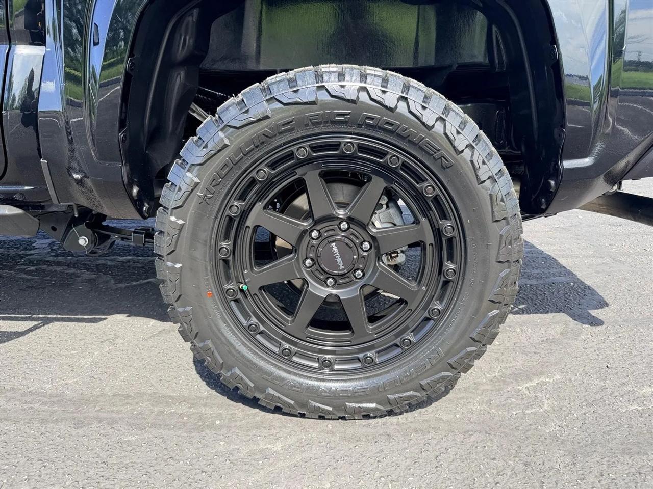 Toyota Tacoma  2025