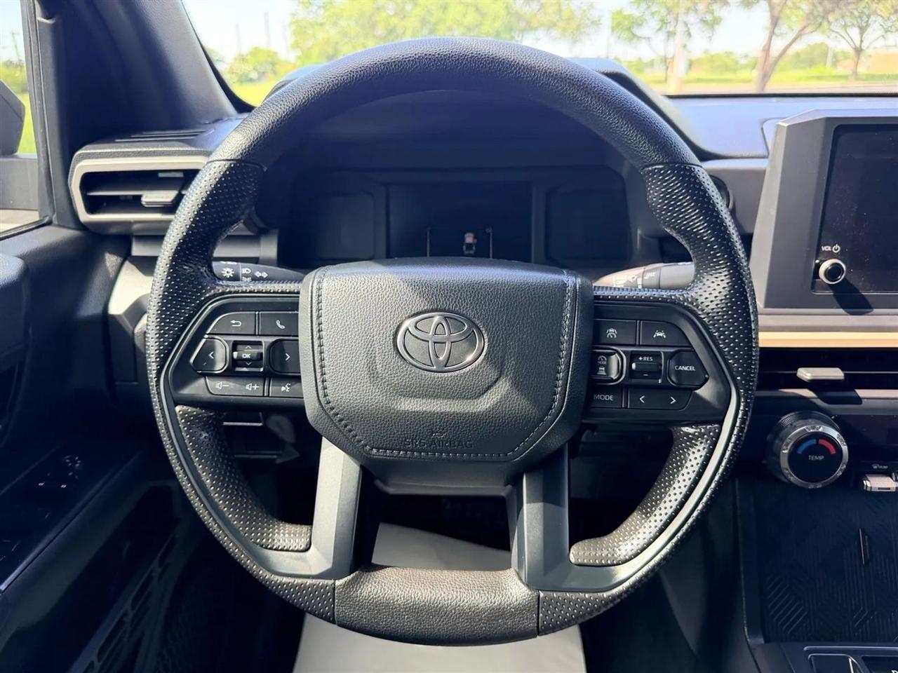 Toyota Tacoma  2025
