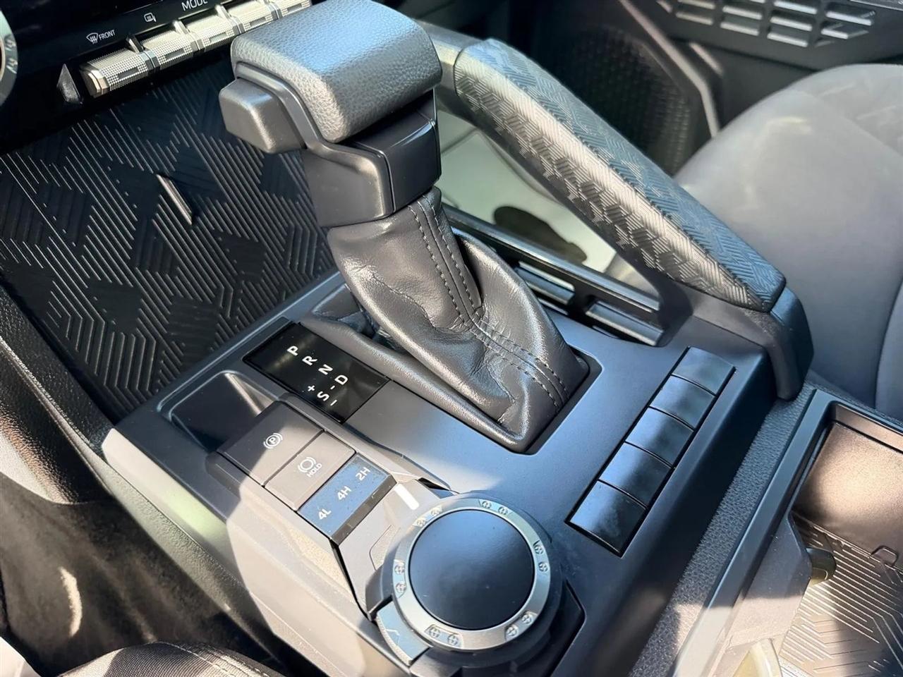 Toyota Tacoma  2025