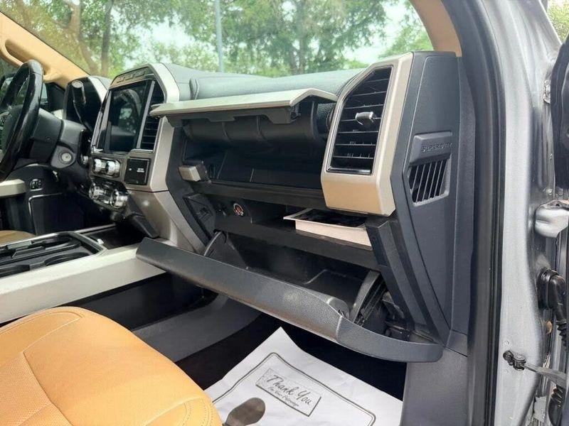 Ford F-250 SD  2022