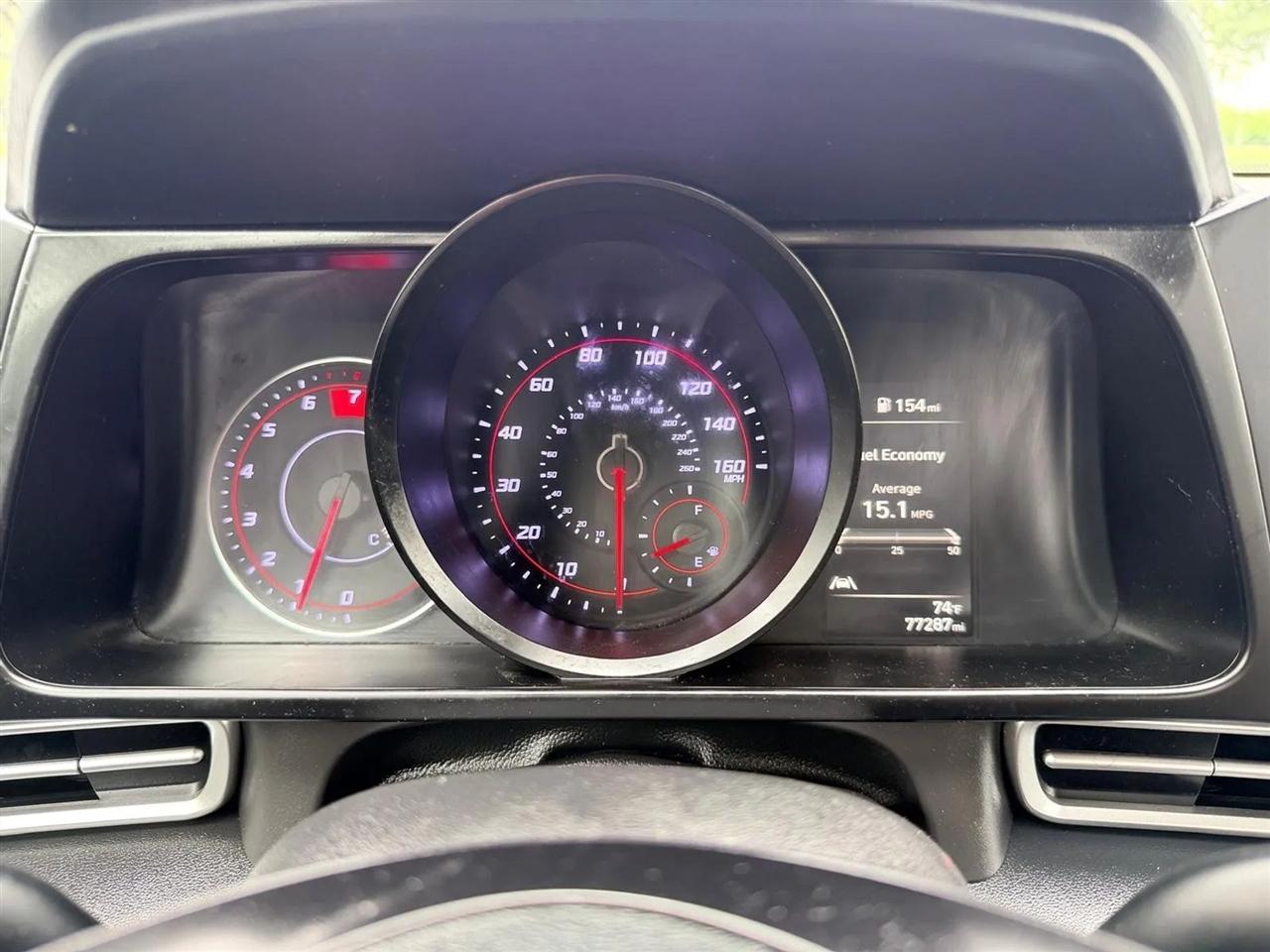 Hyundai Elantra  2023
