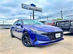 2023 Hyundai Elantra 
