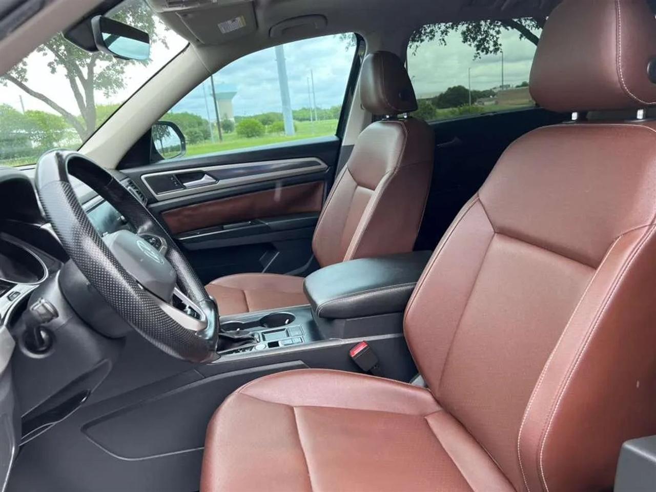 Volkswagen Atlas  2021