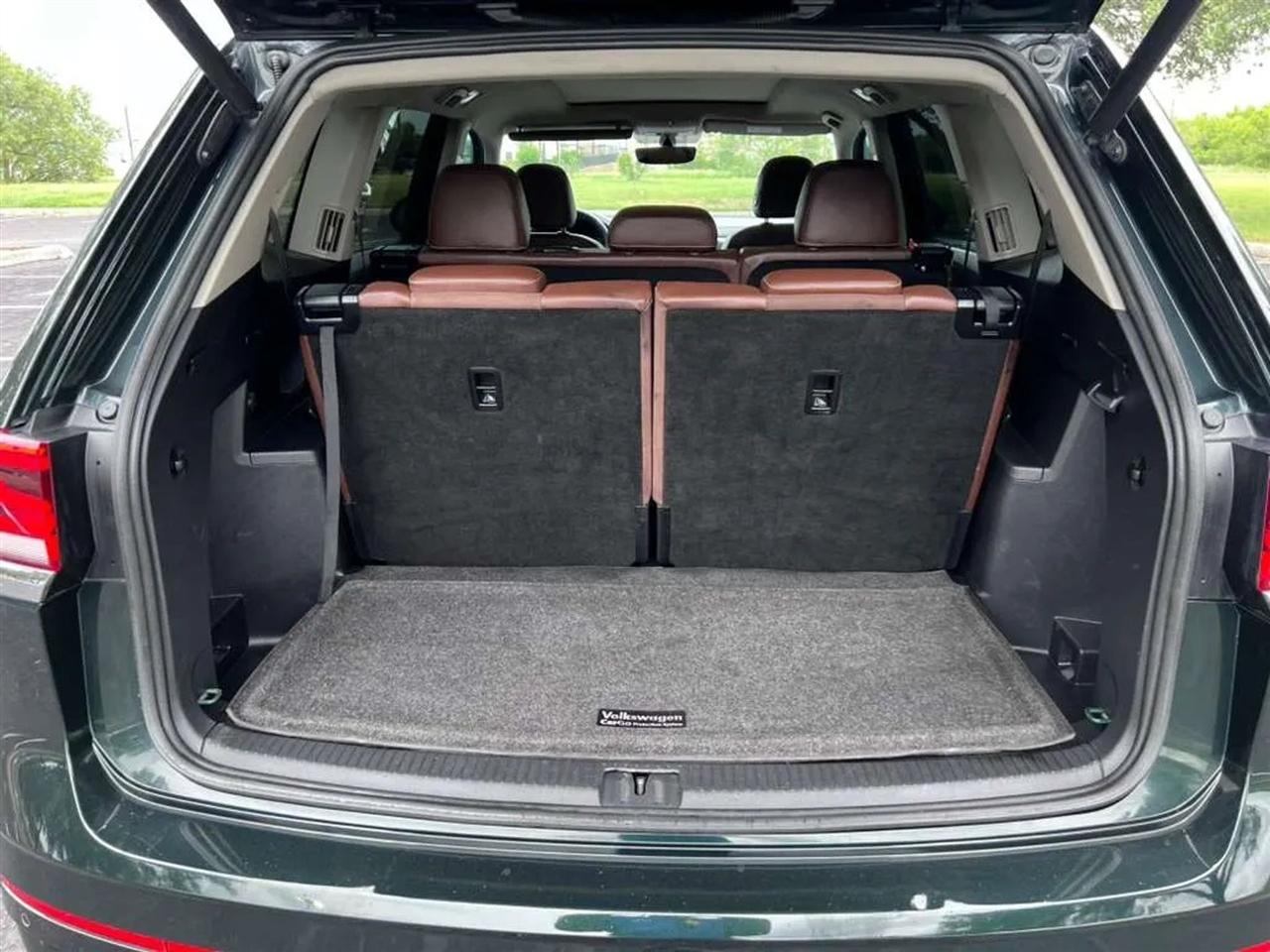 Volkswagen Atlas  2021