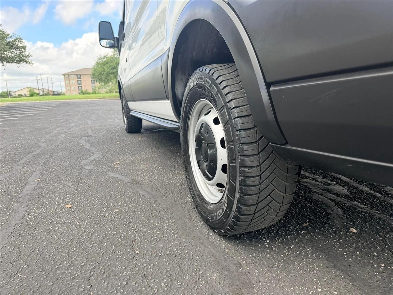Chevrolet Express  2021