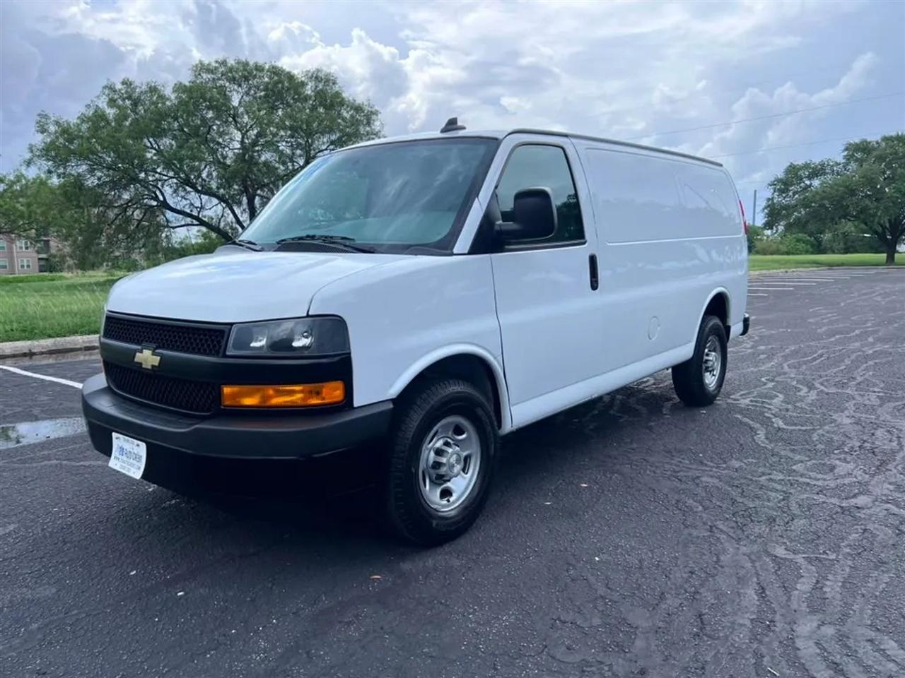 Chevrolet Express  2021