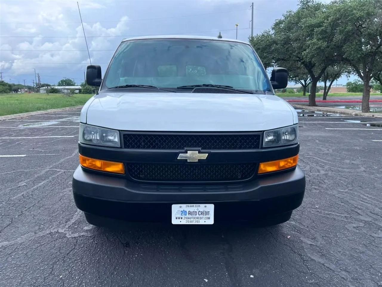 Chevrolet Express  2021