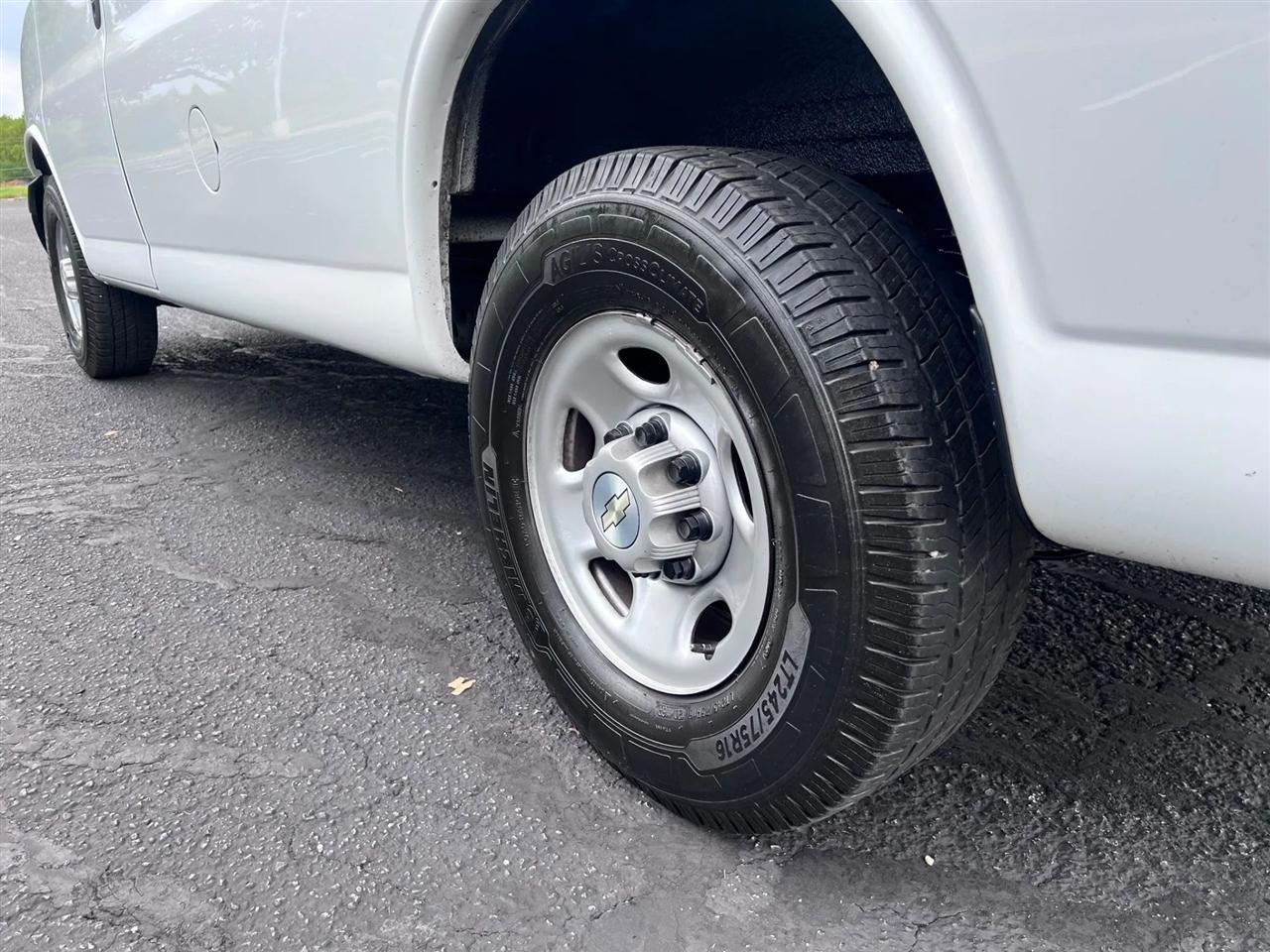 Chevrolet Express  2021