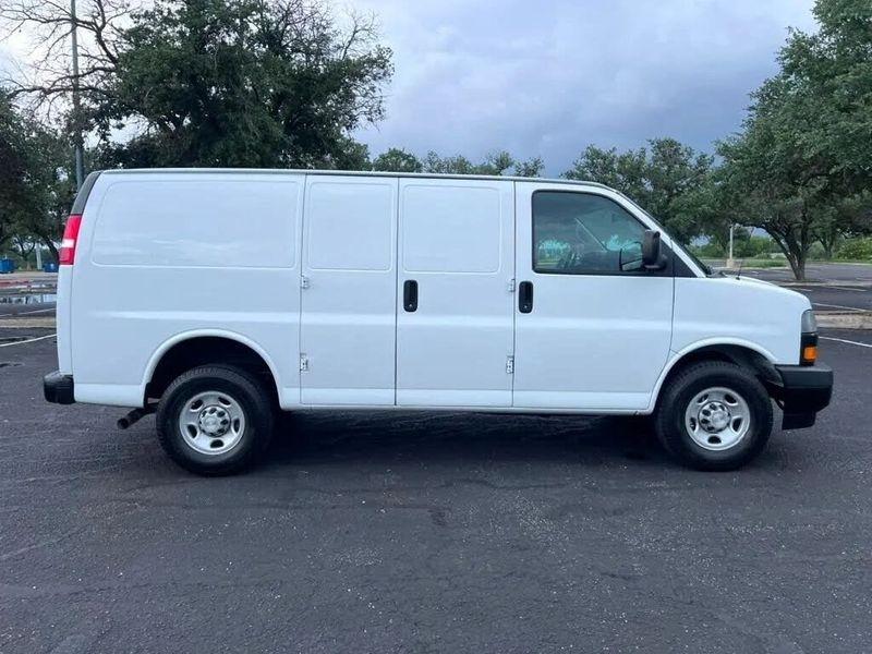 Chevrolet Express  2021