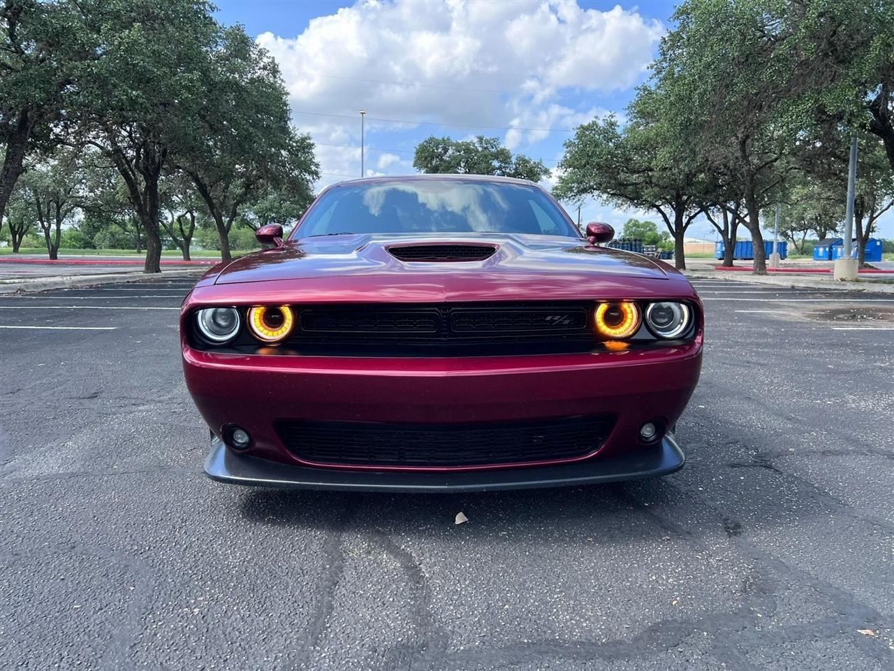 Dodge Challenger  2020