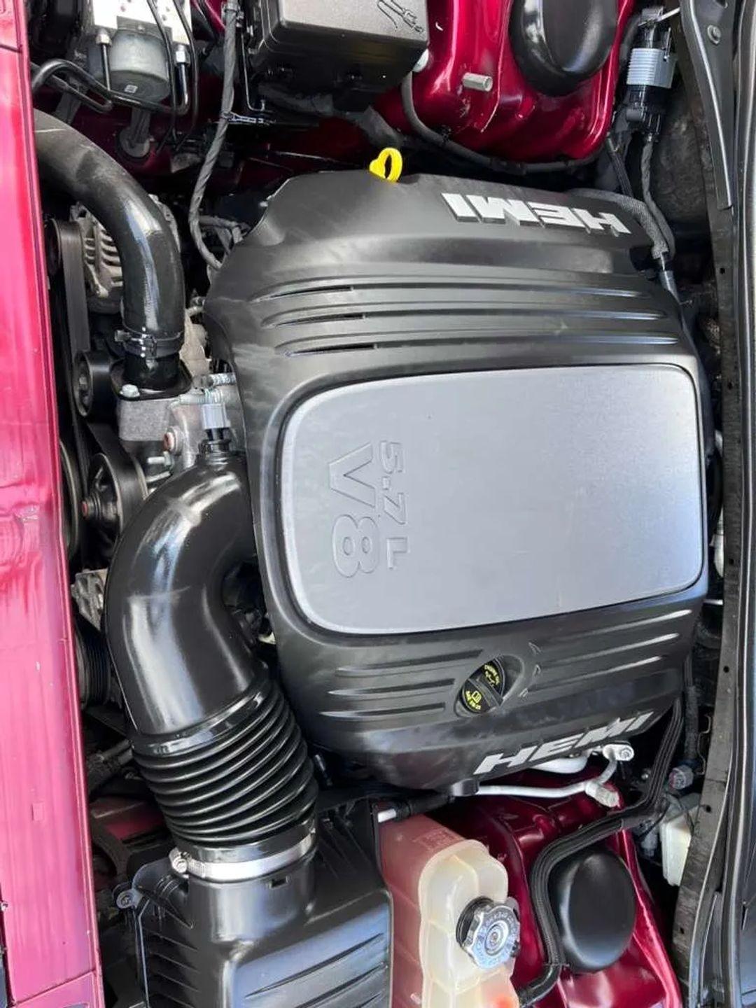 Dodge Challenger  2020