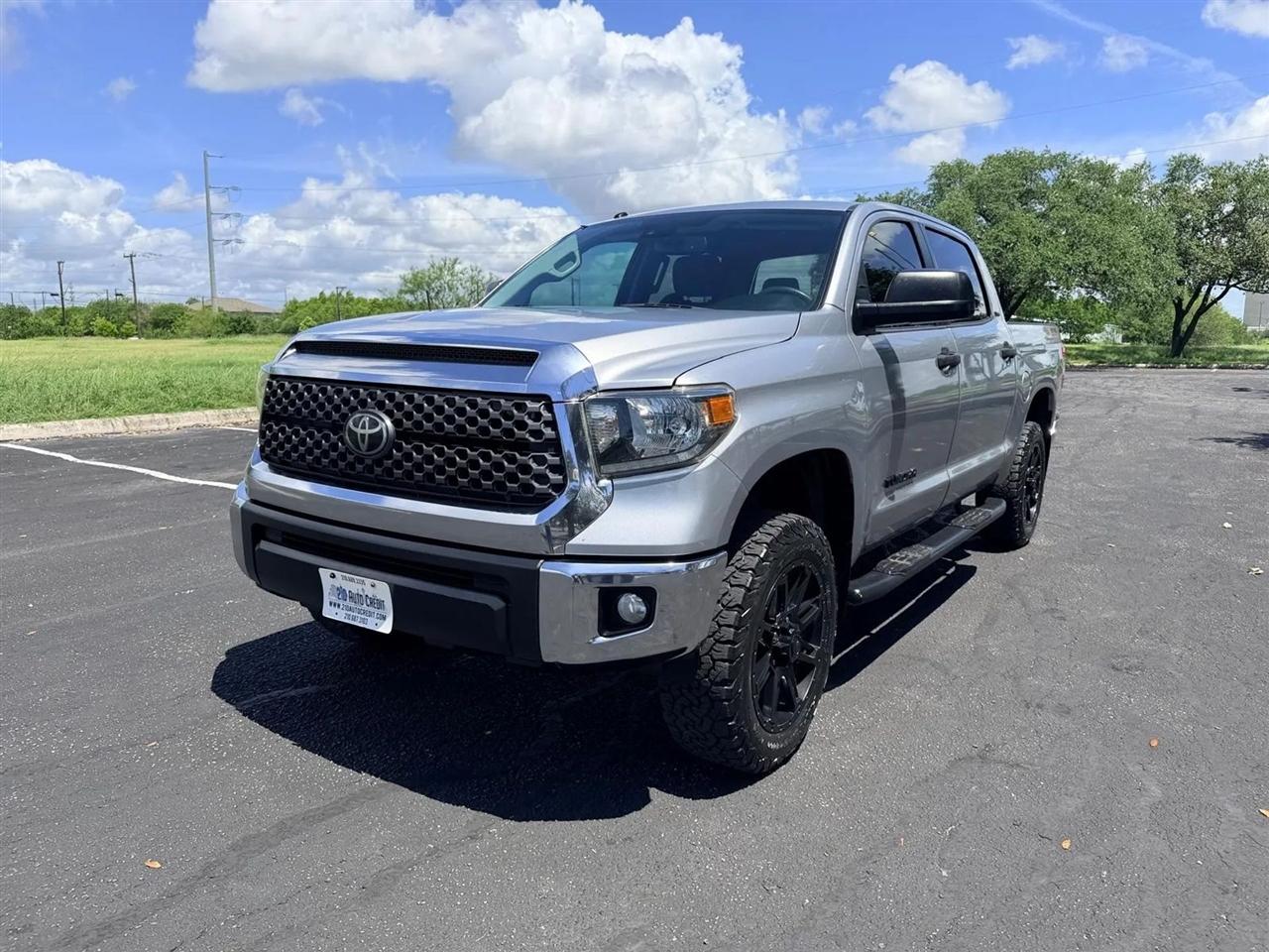 Toyota Tundra  2018