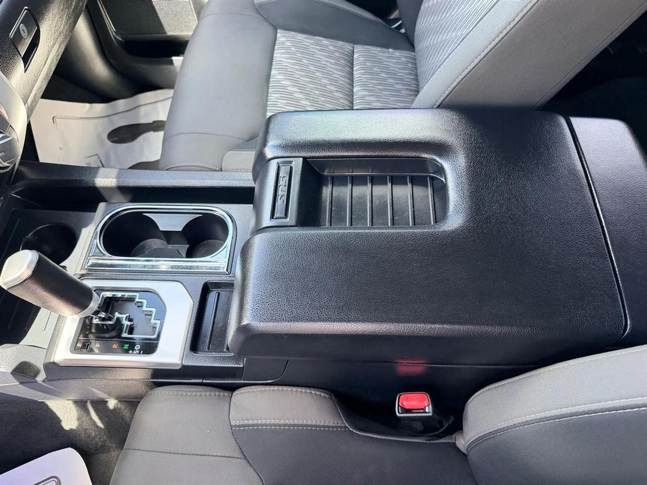 Toyota Tundra  2018