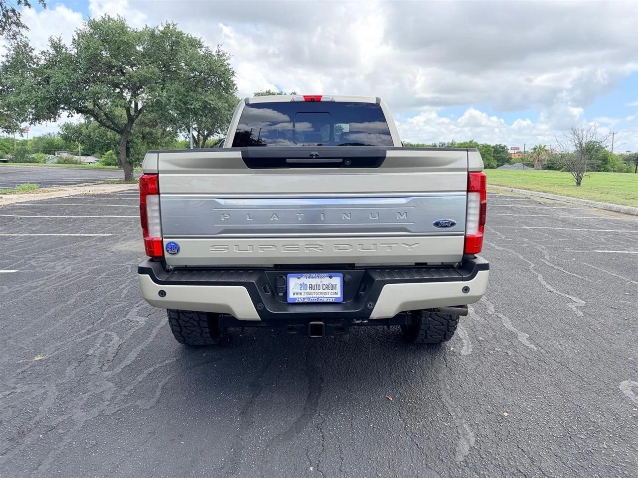Ford F-250 SD  2018