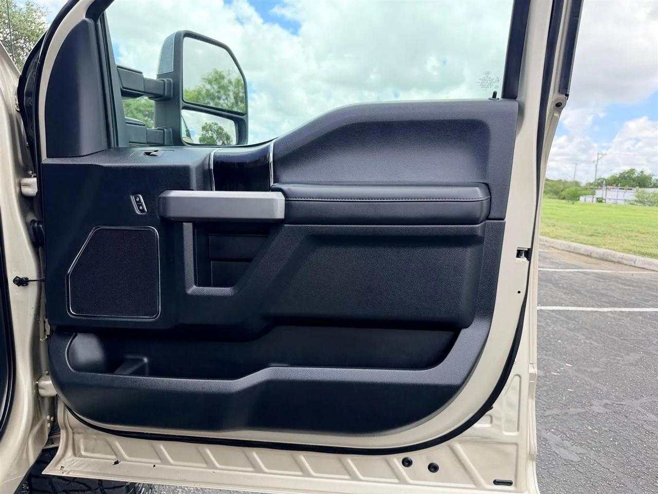 Ford F-250 SD  2018