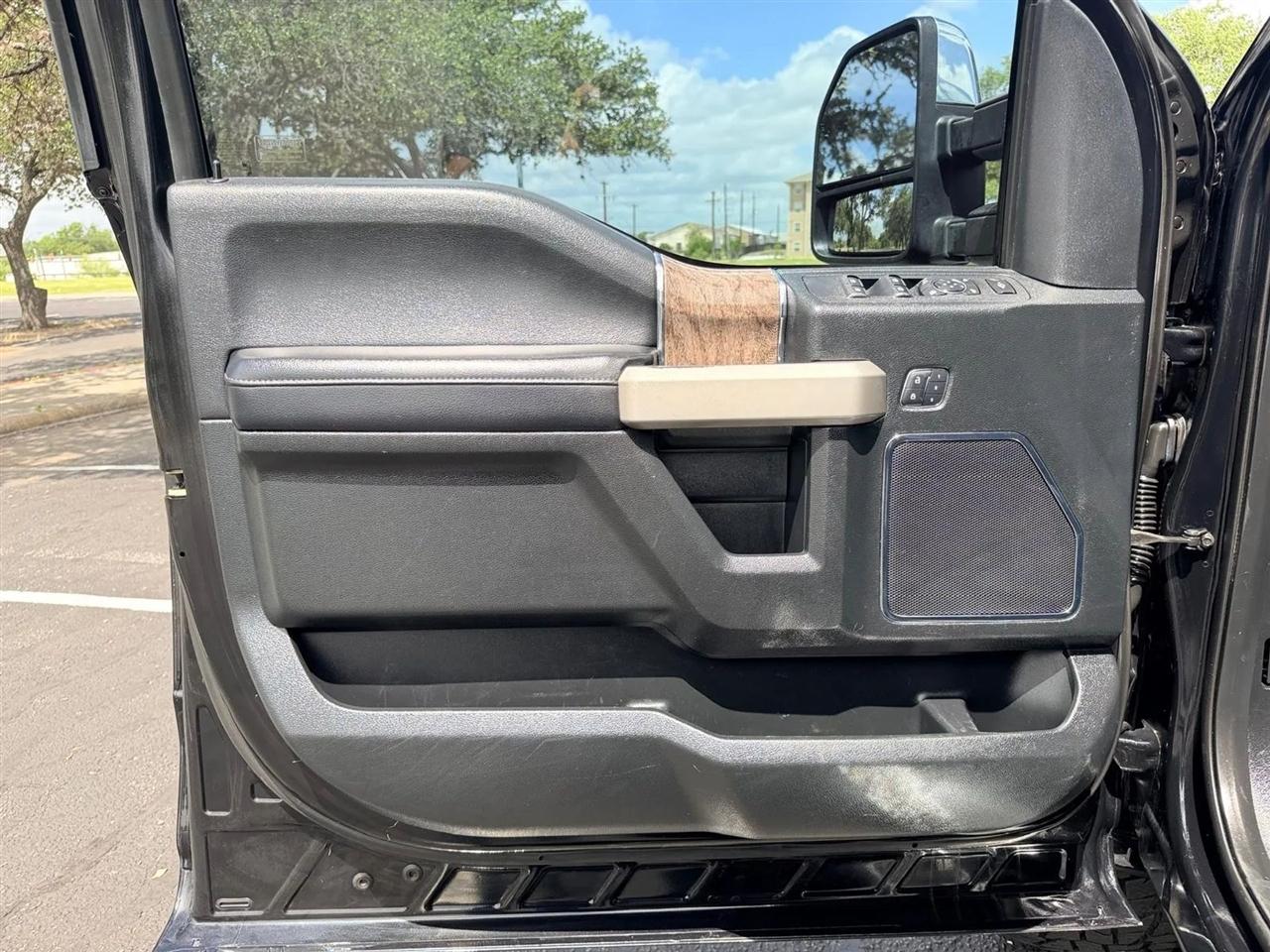 Ford F-250 SD  2019