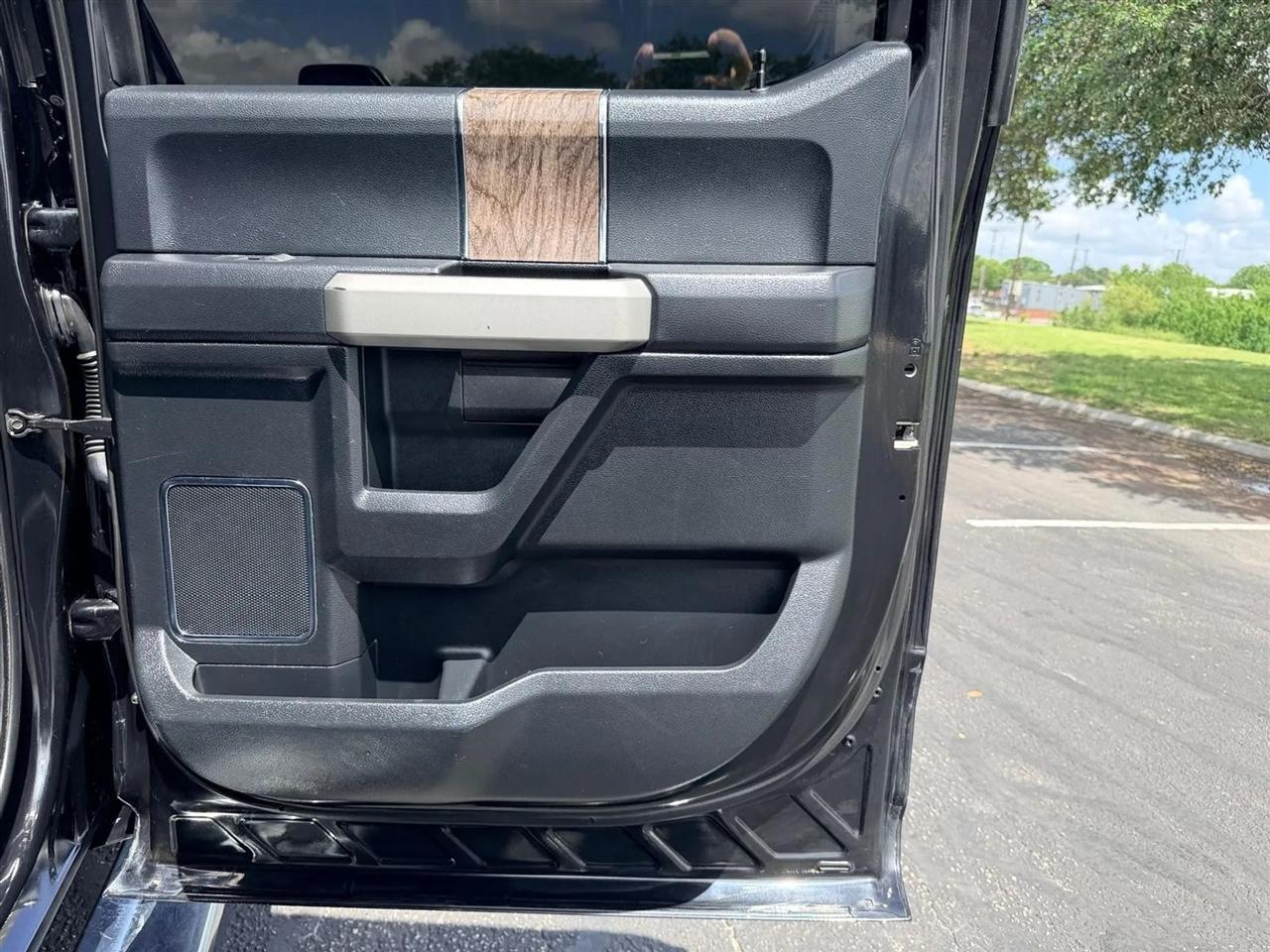 Ford F-250 SD  2019